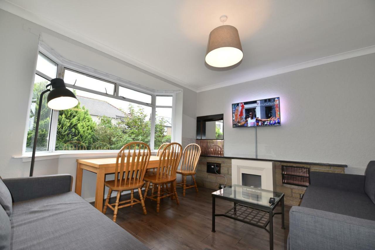 Sighthill 3 Bedrooms With Private Garden Единбург Екстериор снимка